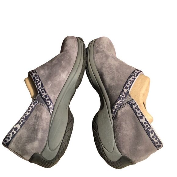 Merrell Encore Adams Gray Blue Women’s Slip On Suede Comfort Shoe Air Cushioned - Picture 3 of 9